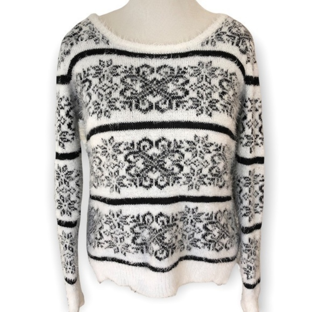 Fluffy sweater from Faded Glory extra large 16-18
